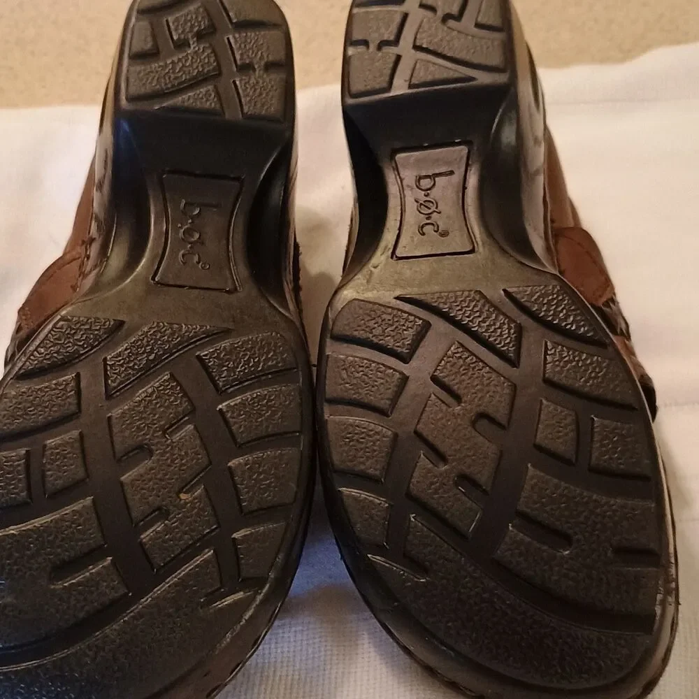 b.o.c Women’s Brown Leather Slip-On Flats Woven Strap Round Toe 9.5